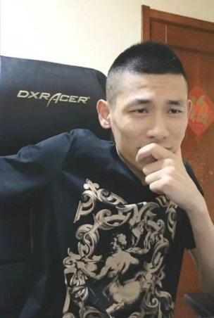旭旭寶寶復(fù)播引發(fā)熱議，玩家反應(yīng)不一，粉絲激動(dòng)路人困惑